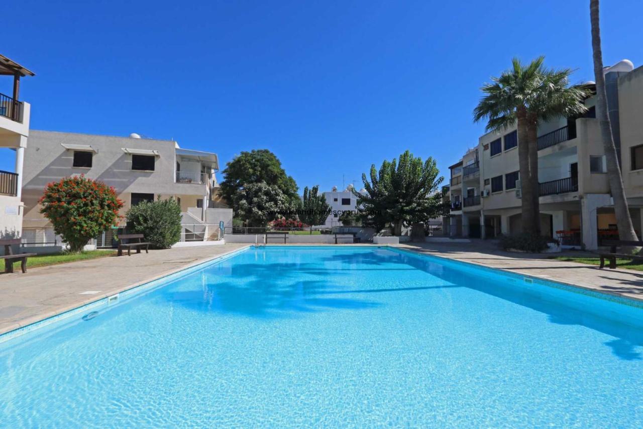 Taniandres Apartments Paralimni Exterior foto